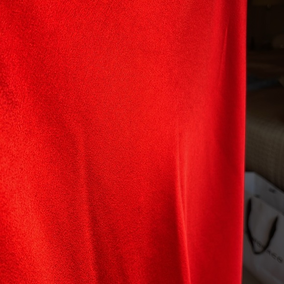 Alice & Olivia Maeve satin midi slip skirt - Picture 10 of 16